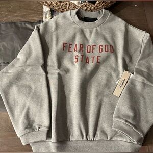 FEAR OF GOD ESSENTIALS Fleece Crew Neck Sweatshirt XS